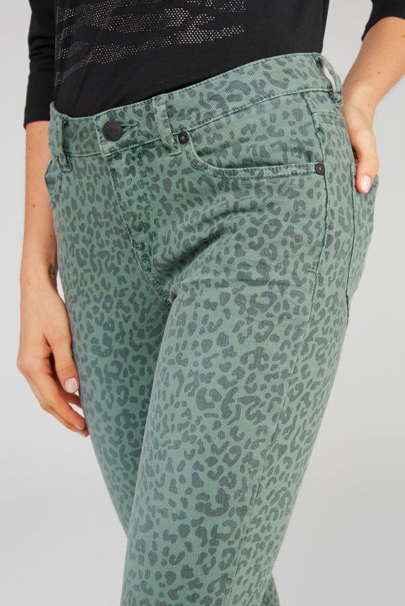 Jeans MI:RA mit Leo Print