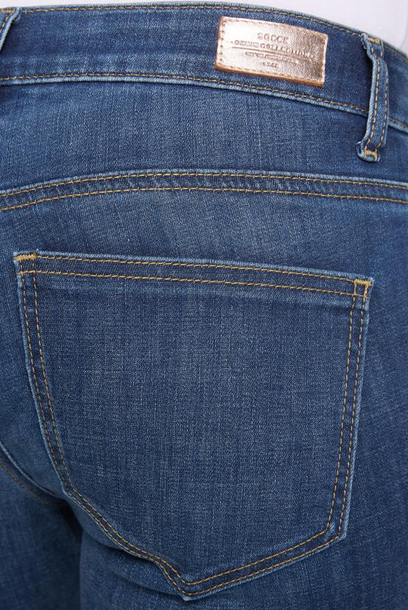 MI:RA Jeans mit Knopfleiste