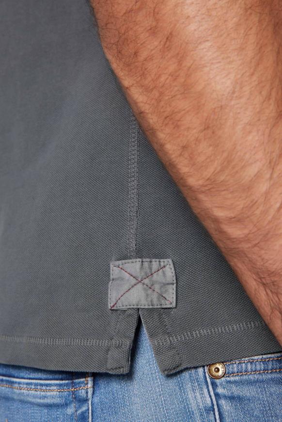 Pikee-Polo mit Schulter-Patch und Artworks