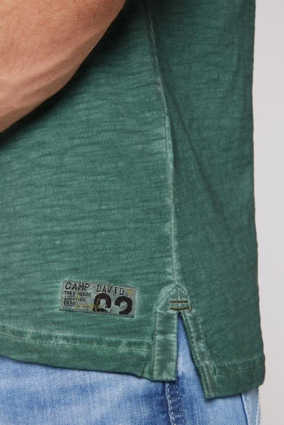 Polo im Vintage Look mit Tapes und Prints