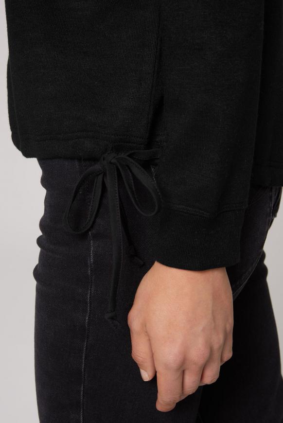 Pullover mit Prägedruck