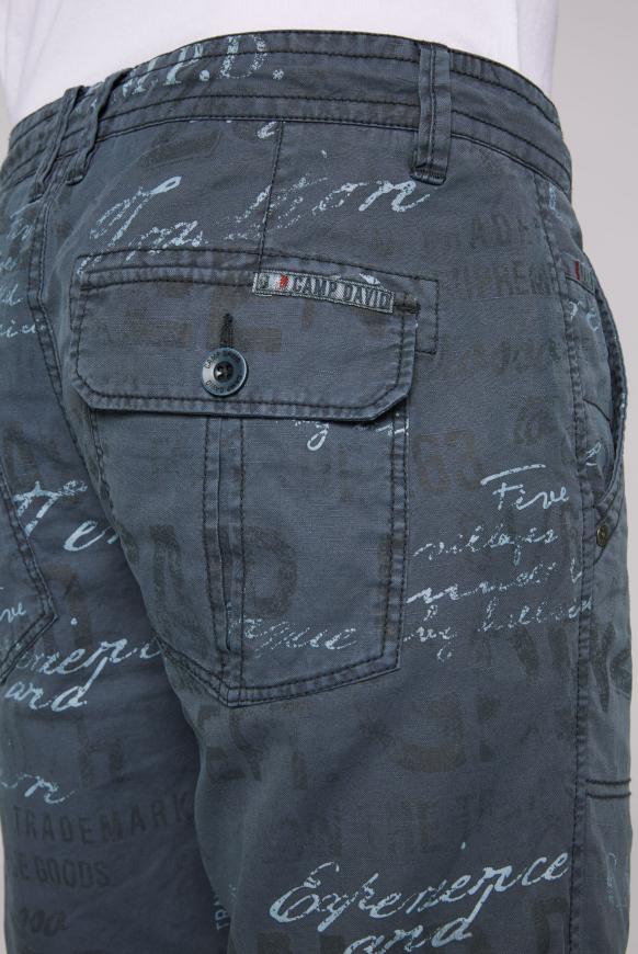 Shorts mit All Over Print