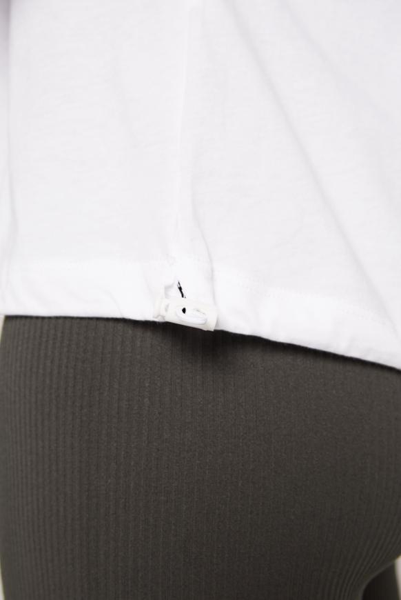 T-Shirt mit verstellbarem Gummizugsaum