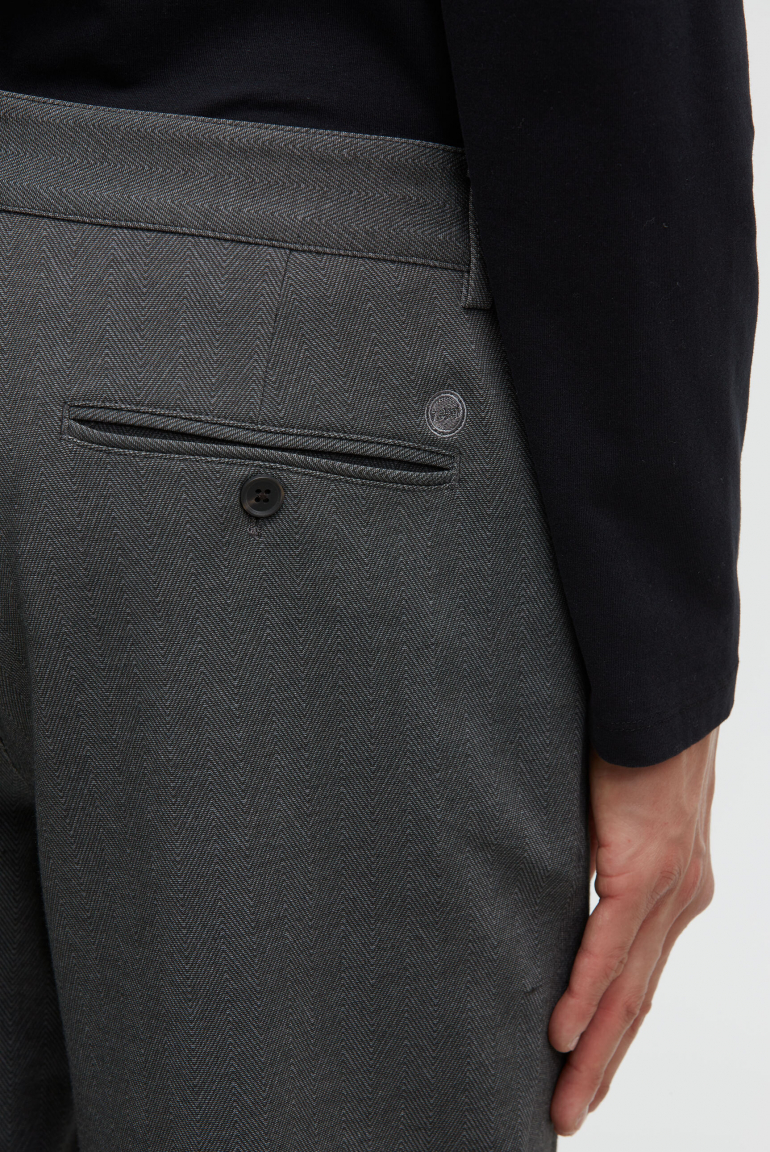 Anzughose aus Interlock mit Herringbonemuster