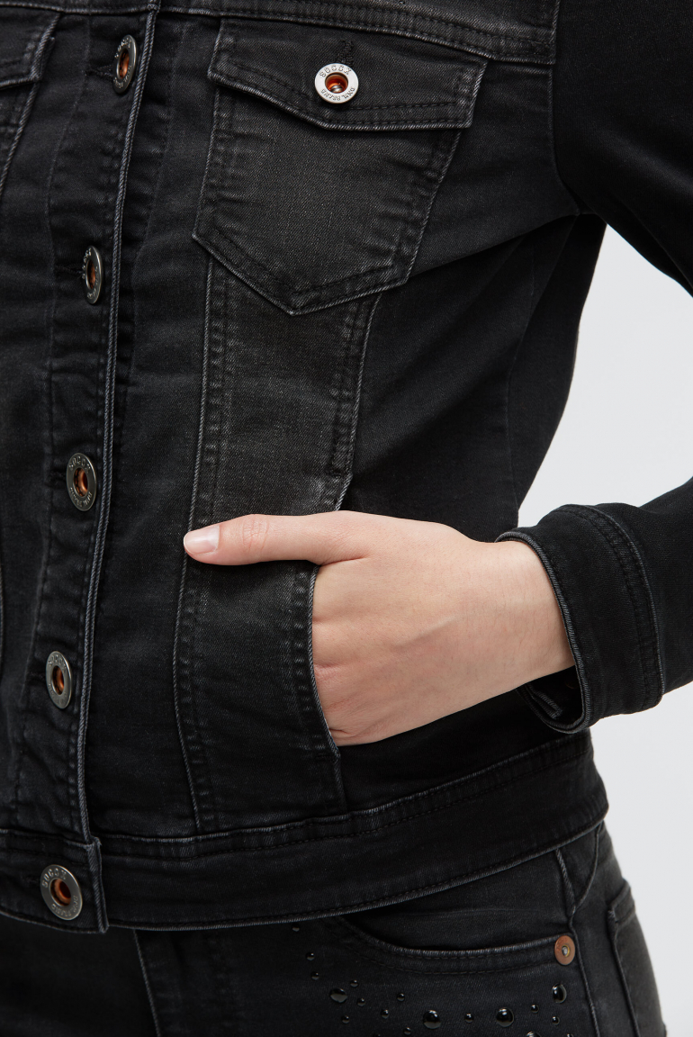 Jeansjacke JU:NE mit Schmucksteinen