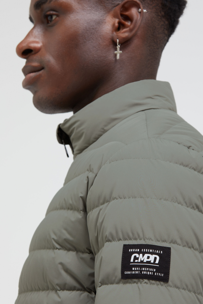 Leichte Daunenjacke