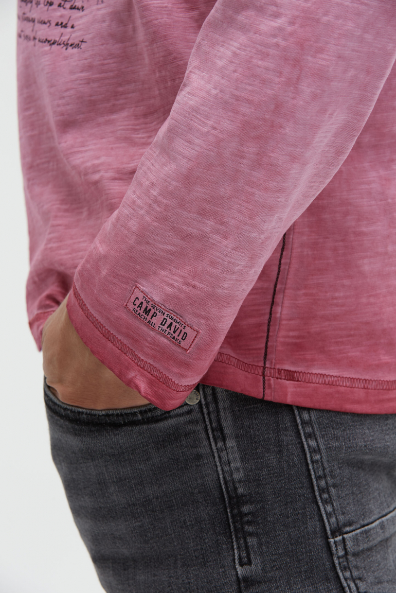 Longsleeve mit V-Neck und Photoprint