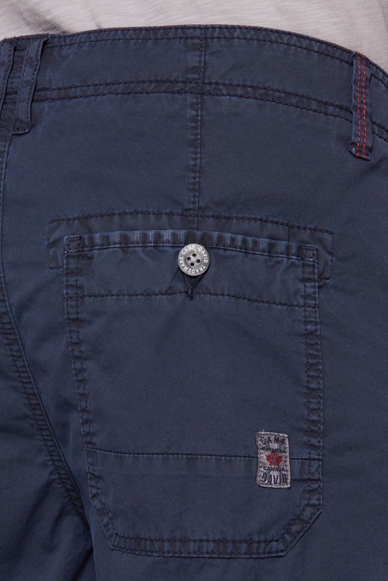 Skater Shorts mit Used-Waschung