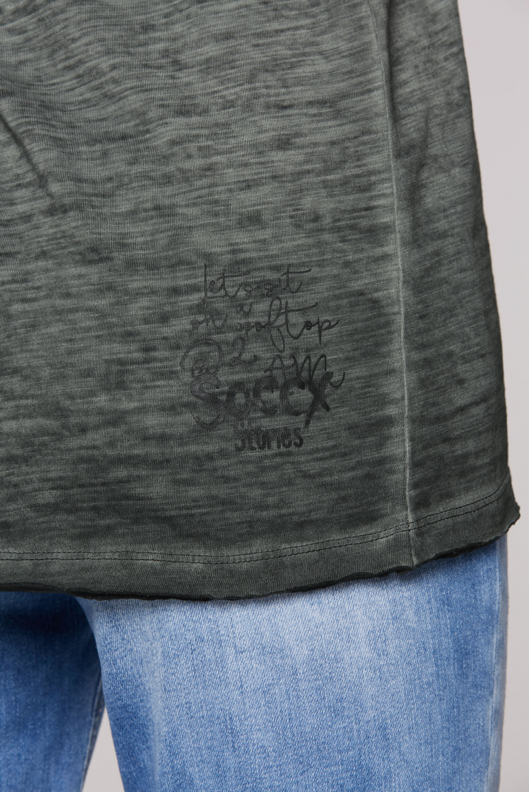 T-Shirt im Used Look mit Label Prints