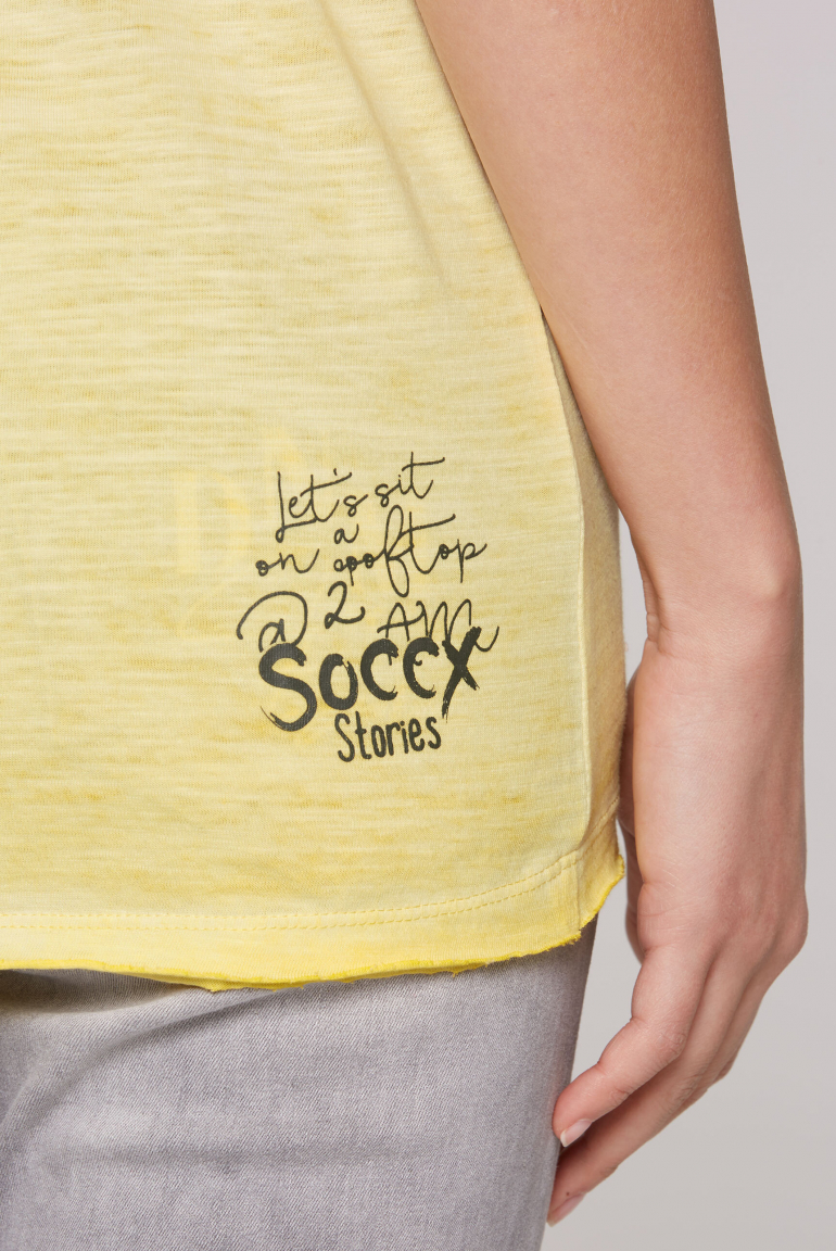 T-Shirt im Used Look mit Label Prints