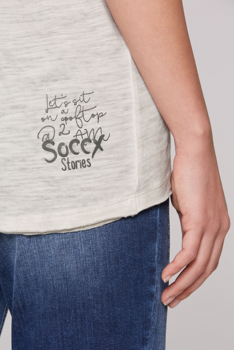 T-Shirt im Used Look mit Label Prints