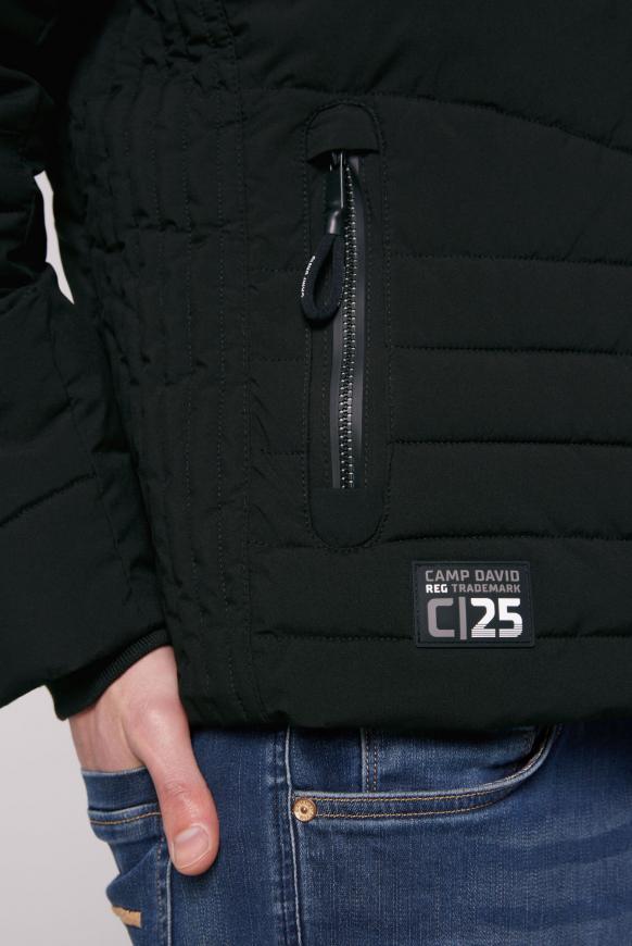 Winterjacke mit Kapuze im Ski-Design