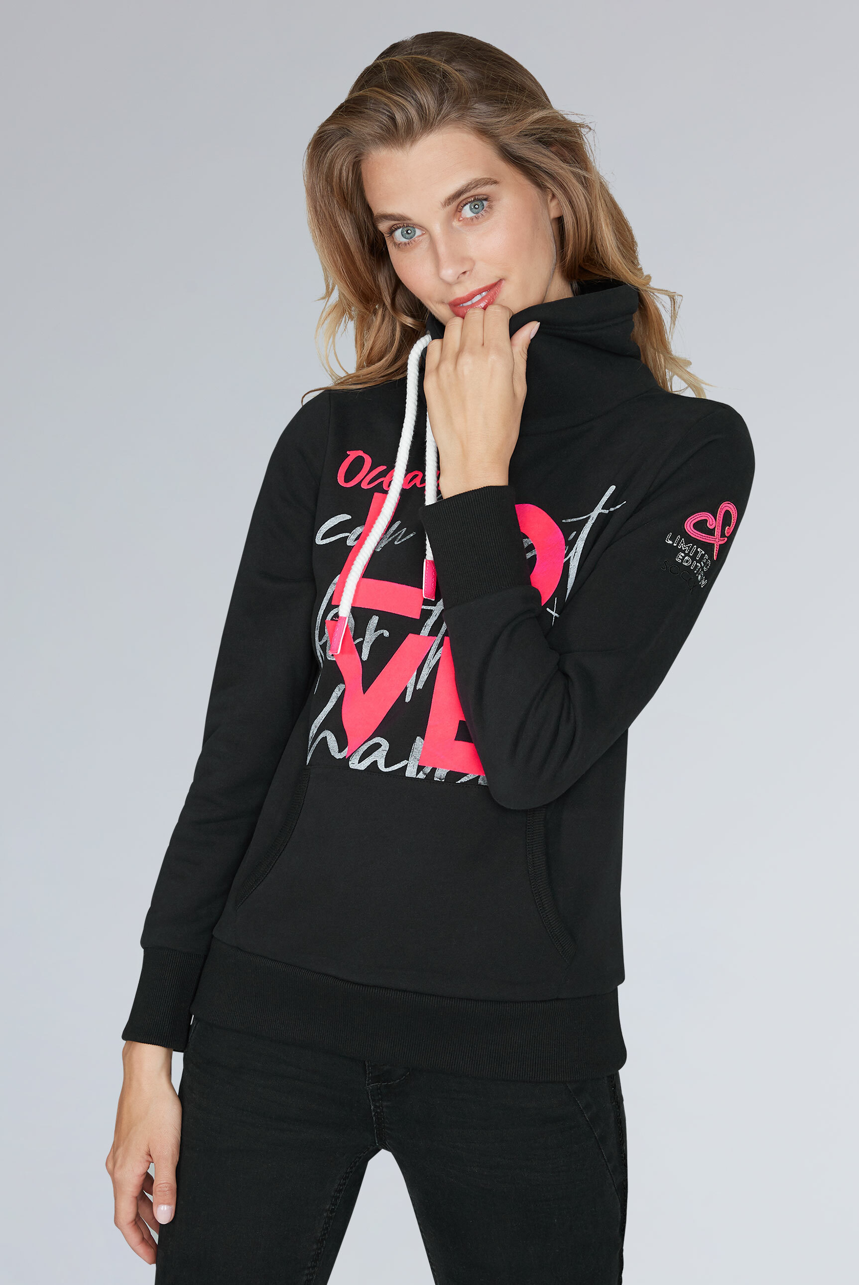CAMP DAVID & SOCCX | Sweatshirt mit hohem Kragen und Artworks CAMP DAVID & SOCCX | Sweatshirt mit hohem Kragen und Artworks
